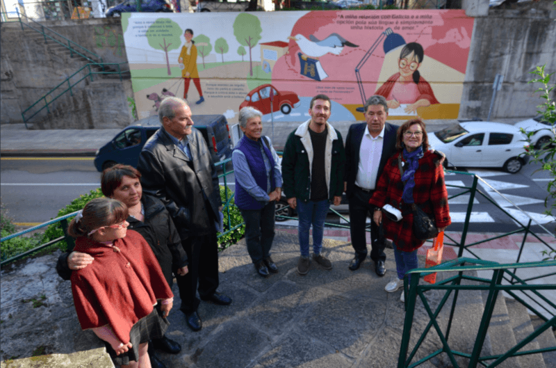 Neste momento estás a ver Roteiro guiado por Ana Acuña e Fina Casalderrey na inauguración do mural María Victoria Moreno