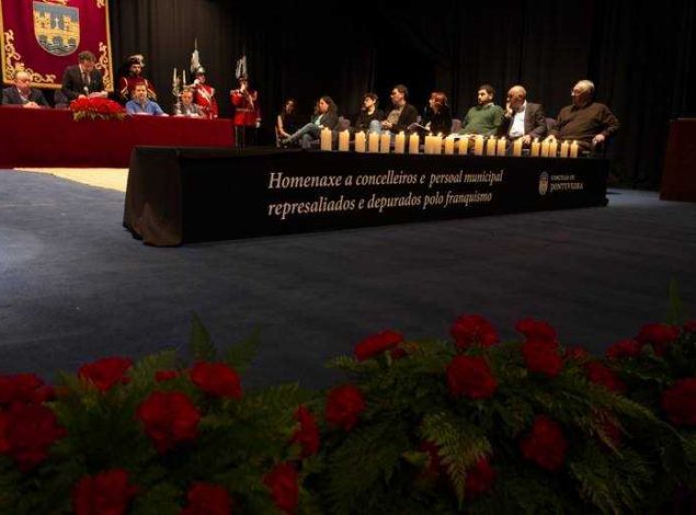 Homenaxe a concelleiros e persoal do concello que foron vítimas da represión franquista